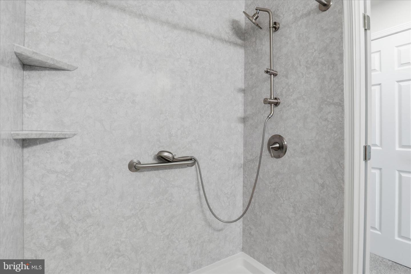 406 CRESTWOOD ST SW, LEESBURG, Virginia 20175, 3 Bedrooms Bedrooms, ,2 BathroomsBathrooms,Residential,For sale,406 CRESTWOOD ST SW,VALO2115644 MLS # VALO2115644 406 CRESTWOOD ST SW, LEESBURG, Virginia 20175, 3 Bedrooms Bedrooms, ,2 BathroomsBathrooms,Residential,For sale,406 CRESTWOOD ST SW,VALO2115644 MLS # VALO2115644