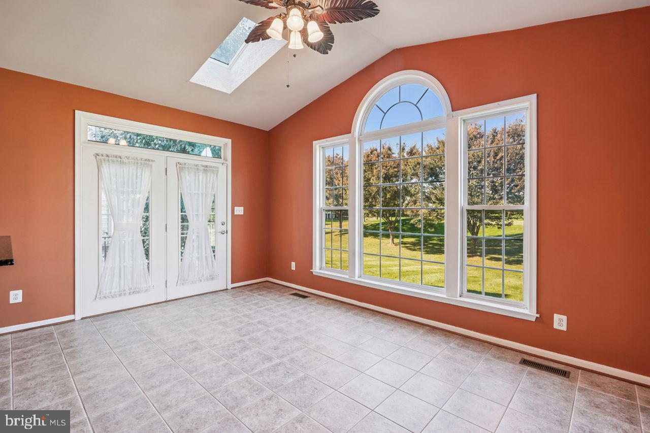 5716 MACINTOSH LOOP, HAYMARKET, Virginia 20169, 4 Bedrooms Bedrooms, 23 Rooms Rooms,5 BathroomsBathrooms,Residential,For sale,5716 MACINTOSH LOOP,VAPW2112366 MLS # VAPW2112366 5716 MACINTOSH LOOP, HAYMARKET, Virginia 20169, 4 Bedrooms Bedrooms, 23 Rooms Rooms,5 BathroomsBathrooms,Residential,For sale,5716 MACINTOSH LOOP,VAPW2112366 MLS # VAPW2112366