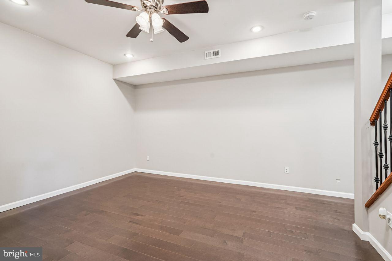 5716 MACINTOSH LOOP, HAYMARKET, Virginia 20169, 4 Bedrooms Bedrooms, 23 Rooms Rooms,5 BathroomsBathrooms,Residential,For sale,5716 MACINTOSH LOOP,VAPW2112366 MLS # VAPW2112366 5716 MACINTOSH LOOP, HAYMARKET, Virginia 20169, 4 Bedrooms Bedrooms, 23 Rooms Rooms,5 BathroomsBathrooms,Residential,For sale,5716 MACINTOSH LOOP,VAPW2112366 MLS # VAPW2112366