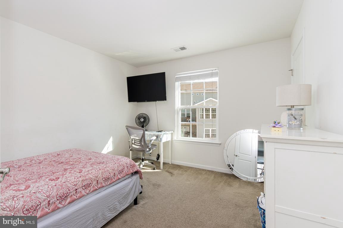 605 CARRIAGE, CULPEPER, Virginia 22701, 6 Bedrooms Bedrooms, ,3 BathroomsBathrooms,Residential,For sale,605 CARRIAGE,VACU2012672 MLS # VACU2012672