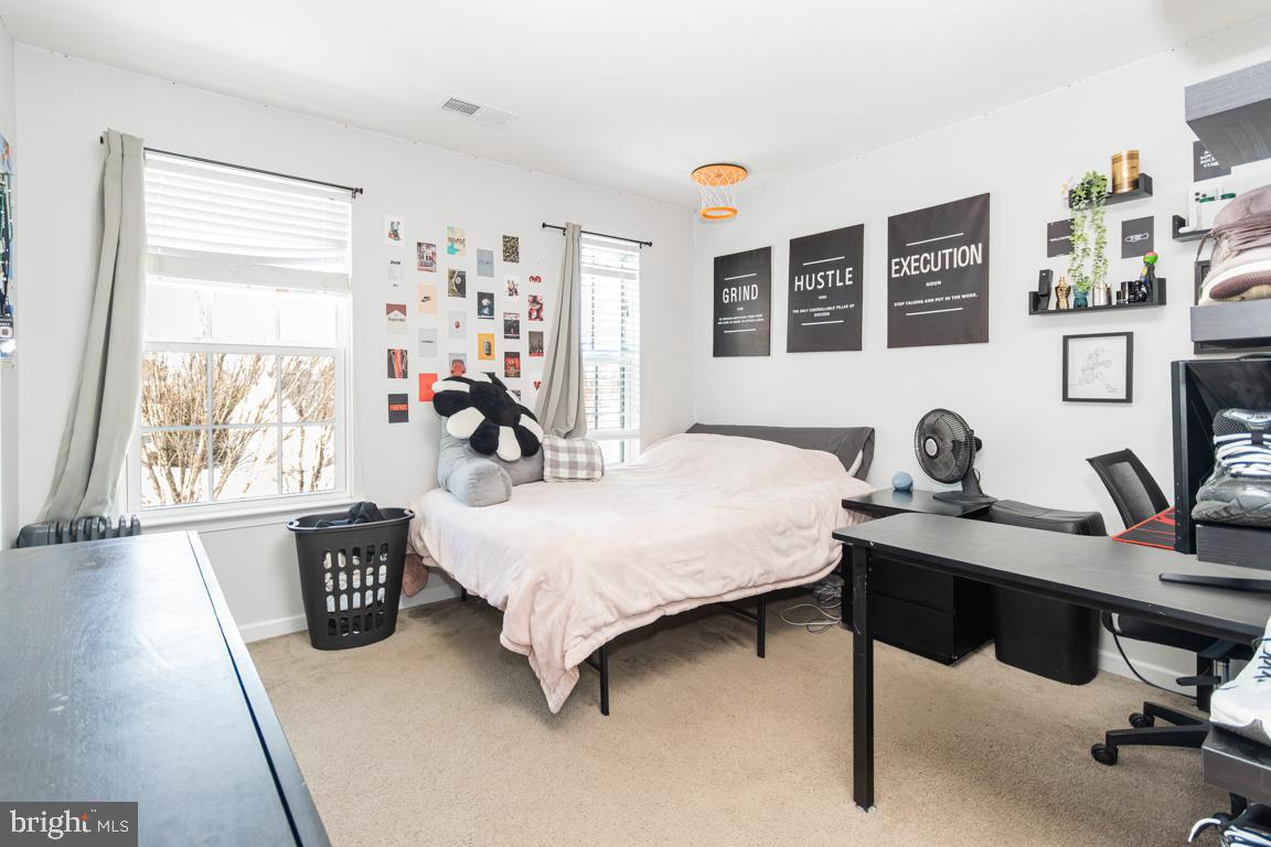 605 CARRIAGE, CULPEPER, Virginia 22701, 6 Bedrooms Bedrooms, ,3 BathroomsBathrooms,Residential,For sale,605 CARRIAGE,VACU2012672 MLS # VACU2012672