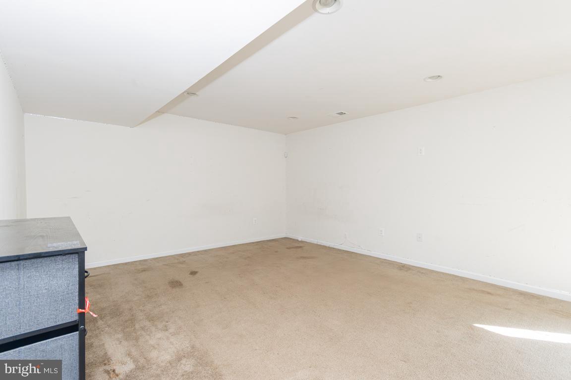 605 CARRIAGE, CULPEPER, Virginia 22701, 6 Bedrooms Bedrooms, ,3 BathroomsBathrooms,Residential,For sale,605 CARRIAGE,VACU2012672 MLS # VACU2012672