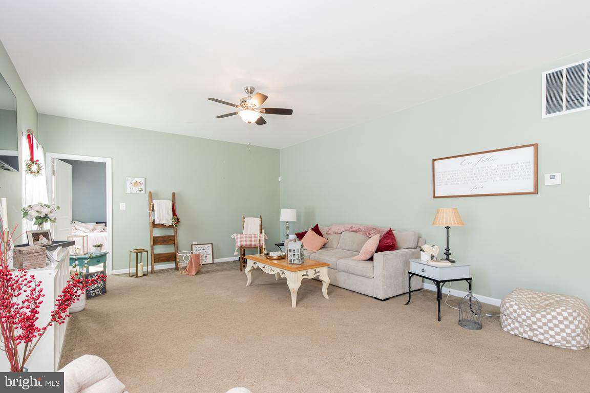 605 CARRIAGE, CULPEPER, Virginia 22701, 6 Bedrooms Bedrooms, ,3 BathroomsBathrooms,Residential,For sale,605 CARRIAGE,VACU2012672 MLS # VACU2012672