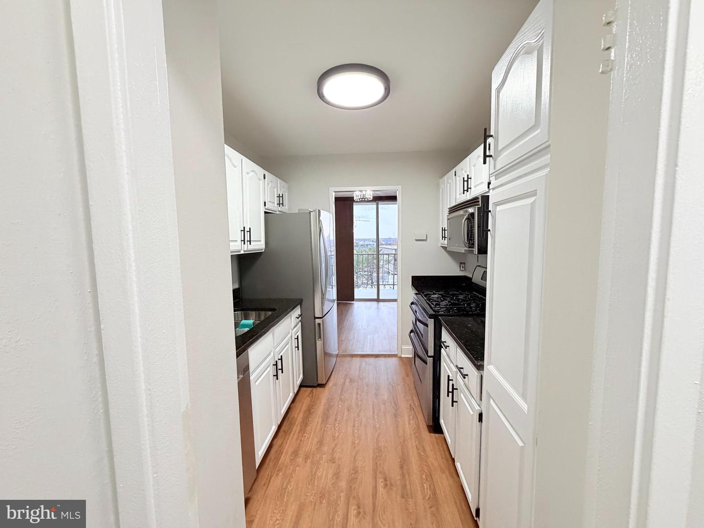 301 N BEAUREGARD ST N #703, ALEXANDRIA, Virginia 22312, 1 Bedroom Bedrooms, ,1 BathroomBathrooms,Residential,For sale,301 N BEAUREGARD ST N #703,VAAX2054136 MLS # VAAX2054136