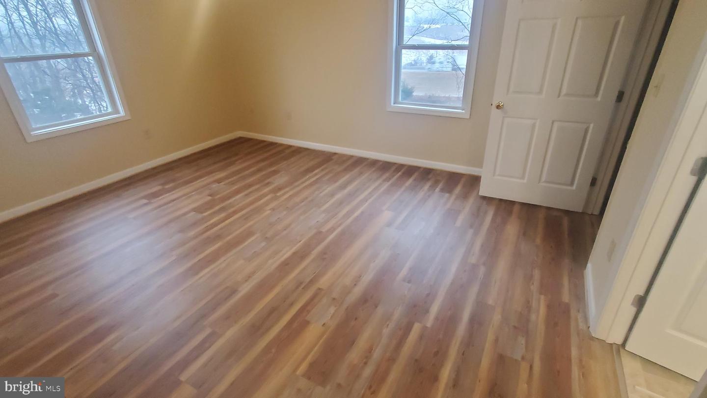 1292-F5 OX RD, WOODSTOCK, Virginia 22664, 2 Bedrooms Bedrooms, ,2 BathroomsBathrooms,Residential,For sale,1292-F5 OX RD,VASH2013568 MLS # VASH2013568