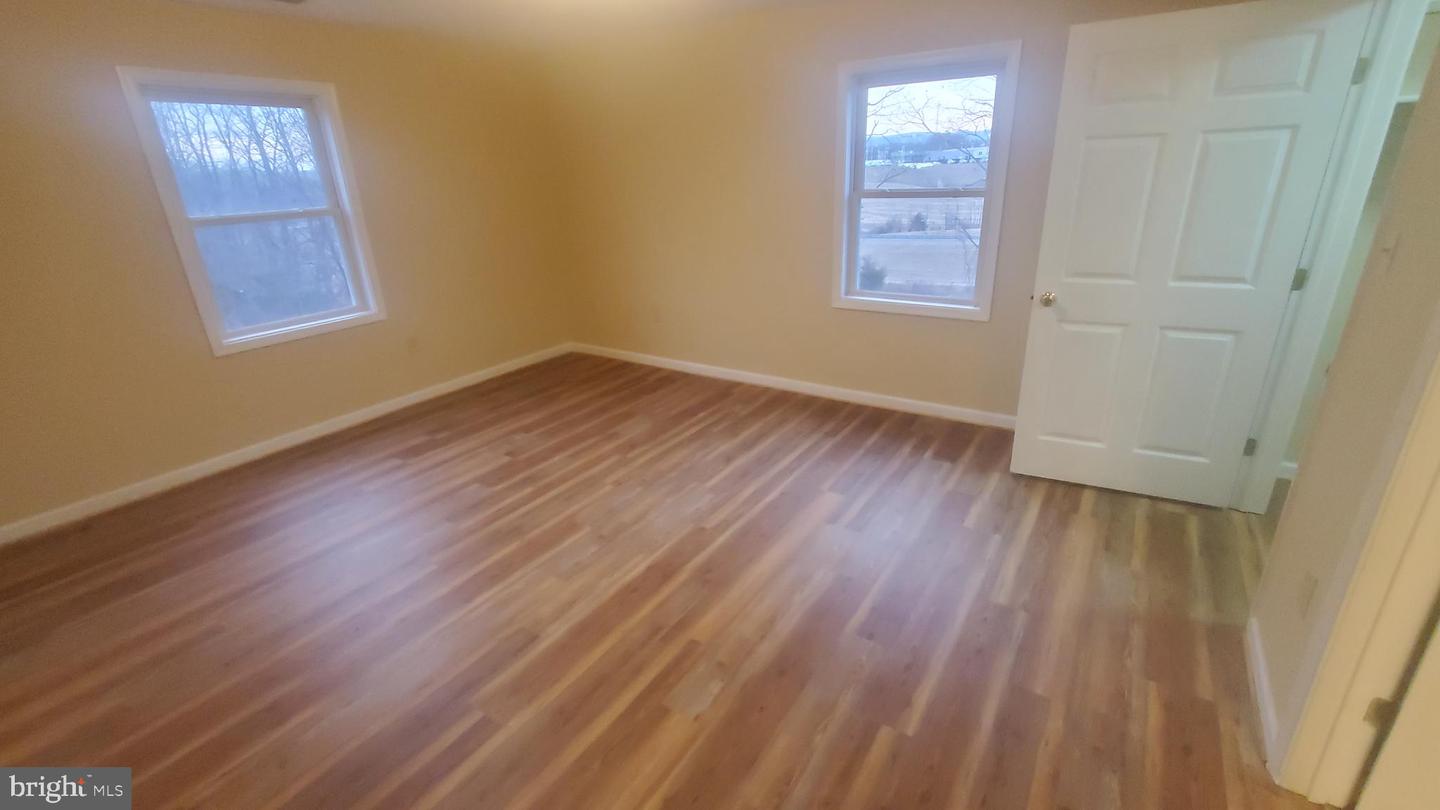 1292-F5 OX RD, WOODSTOCK, Virginia 22664, 2 Bedrooms Bedrooms, ,2 BathroomsBathrooms,Residential,For sale,1292-F5 OX RD,VASH2013568 MLS # VASH2013568