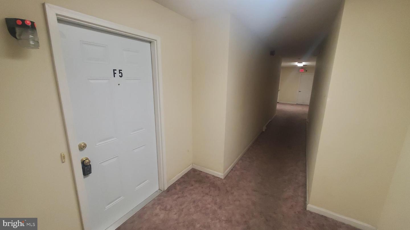 1292-F5 OX RD, WOODSTOCK, Virginia 22664, 2 Bedrooms Bedrooms, ,2 BathroomsBathrooms,Residential,For sale,1292-F5 OX RD,VASH2013568 MLS # VASH2013568