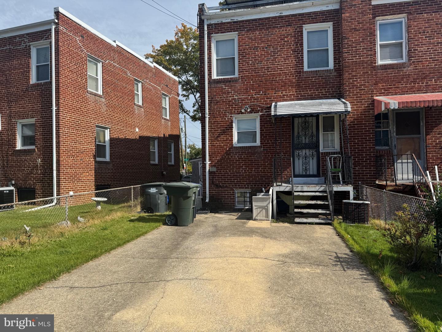 3229 12TH PL SE, WASHINGTON, District Of Columbia 20032, 2 Bedrooms Bedrooms, 20 Rooms Rooms,2 BathroomsBathrooms,Residential,For sale,3229 12TH PL SE,DCDC2245960 MLS # DCDC2245960 3229 12TH PL SE, WASHINGTON, District Of Columbia 20032, 2 Bedrooms Bedrooms, 20 Rooms Rooms,2 BathroomsBathrooms,Residential,For sale,3229 12TH PL SE,DCDC2245960 MLS # DCDC2245960