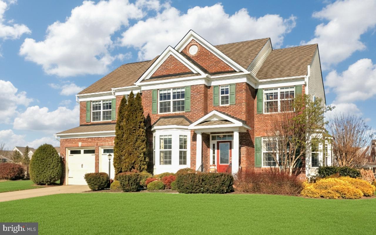 42134 AUTUMN RAIN CIR, BRAMBLETON, Virginia 20148, 5 Bedrooms Bedrooms, ,4 BathroomsBathrooms,Residential,For sale,42134 AUTUMN RAIN CIR,VALO2115822 MLS # VALO2115822