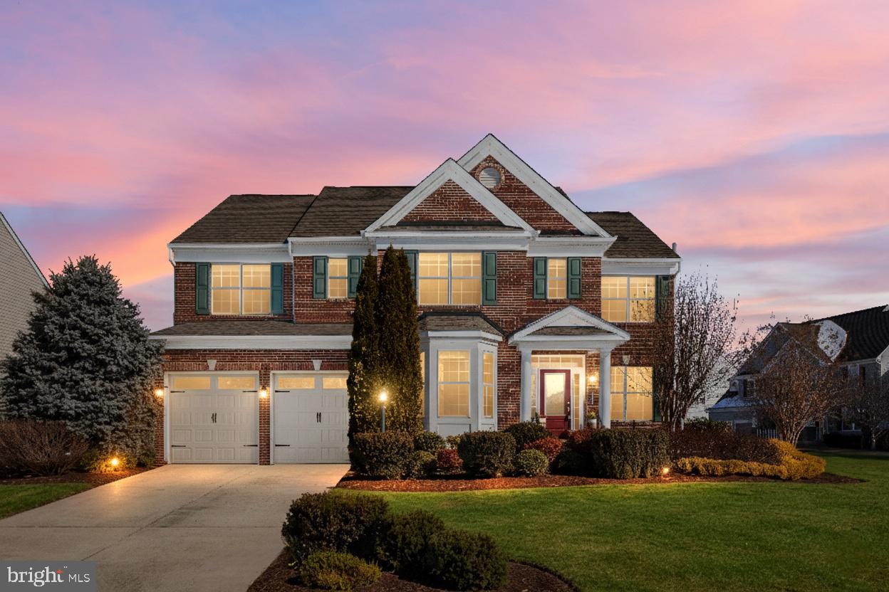 42134 AUTUMN RAIN CIR, BRAMBLETON, Virginia 20148, 5 Bedrooms Bedrooms, ,4 BathroomsBathrooms,Residential,For sale,42134 AUTUMN RAIN CIR,VALO2115822 MLS # VALO2115822