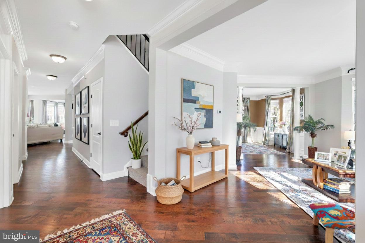 42134 AUTUMN RAIN CIR, BRAMBLETON, Virginia 20148, 5 Bedrooms Bedrooms, ,4 BathroomsBathrooms,Residential,For sale,42134 AUTUMN RAIN CIR,VALO2115822 MLS # VALO2115822