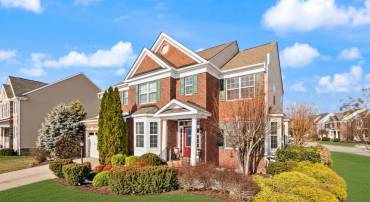 42134 AUTUMN RAIN CIR, BRAMBLETON, Virginia 20148, 5 Bedrooms Bedrooms, ,4 BathroomsBathrooms,Residential,For sale,42134 AUTUMN RAIN CIR,VALO2115822 MLS # VALO2115822