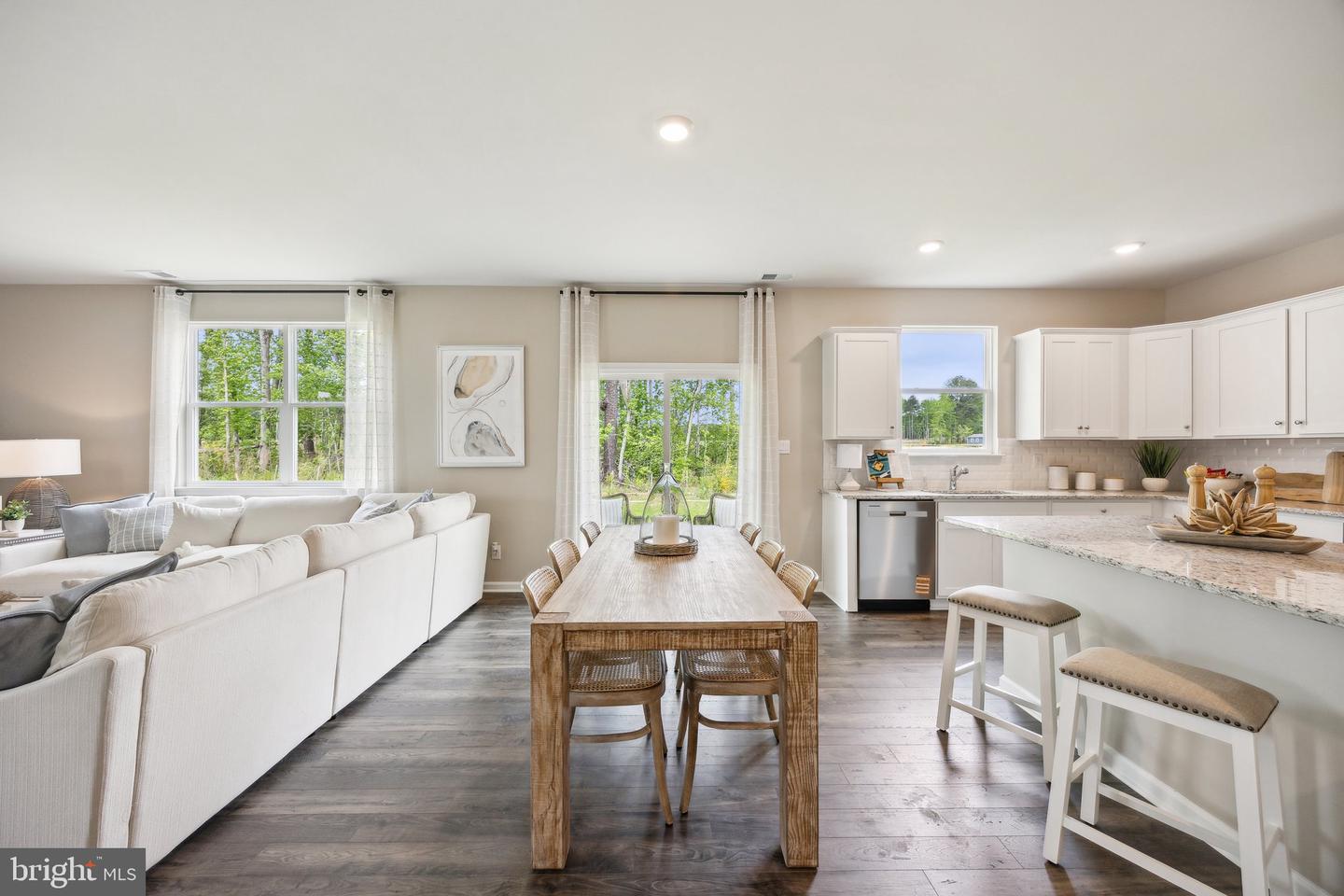 114 FAIRFIELD DR, STAUNTON, Virginia 24401, 4 Bedrooms Bedrooms, ,2 BathroomsBathrooms,Residential,For sale,114 FAIRFIELD DR,VAAG2002672 MLS # VAAG2002672