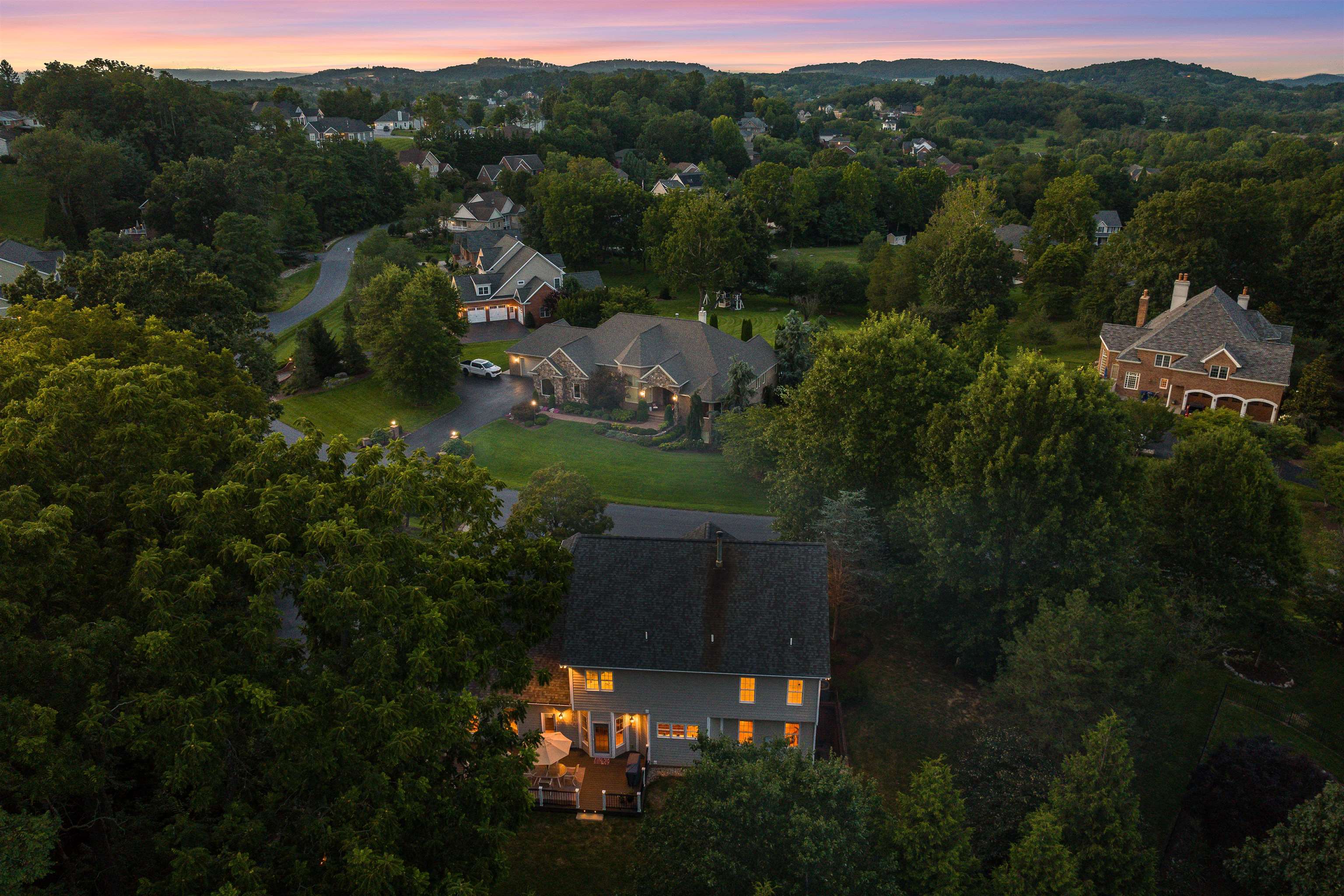 3525 TRAVELER RD, ROCKINGHAM, Virginia 22801, 4 Bedrooms Bedrooms, ,4 BathroomsBathrooms,Residential,3525 TRAVELER RD,673050 MLS # 673050