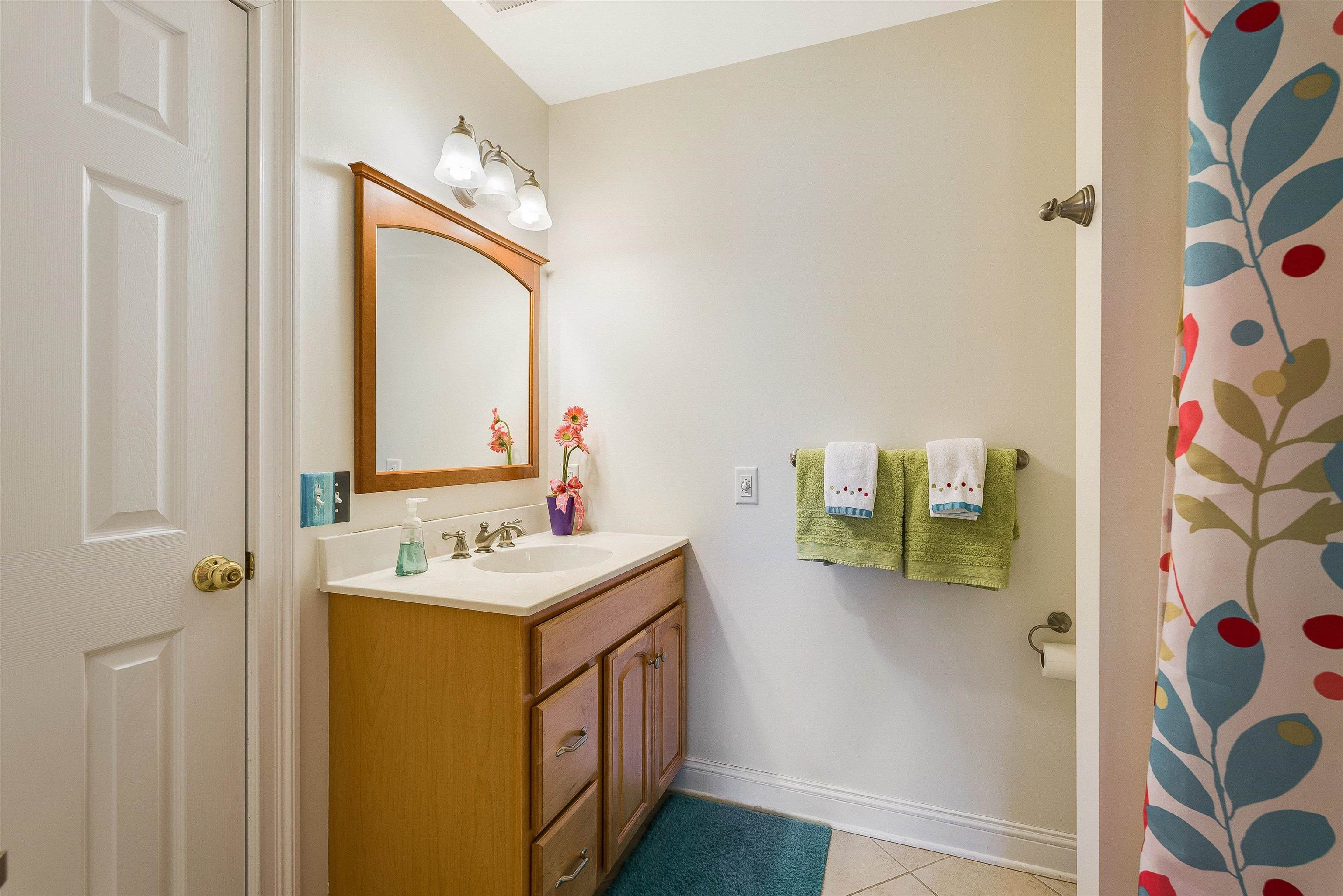 3525 TRAVELER RD, ROCKINGHAM, Virginia 22801, 4 Bedrooms Bedrooms, ,4 BathroomsBathrooms,Residential,3525 TRAVELER RD,673050 MLS # 673050