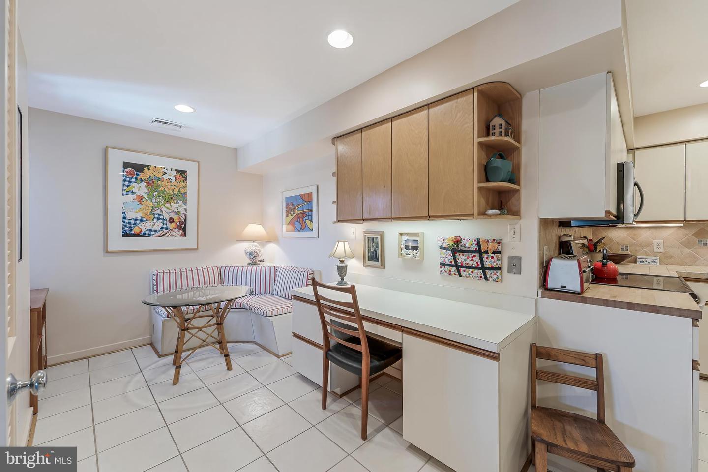 11500 FAIRWAY DR #507, RESTON, Virginia 20190, 2 Bedrooms Bedrooms, 9 Rooms Rooms,2 BathroomsBathrooms,Residential,For sale,11500 FAIRWAY DR #507,VAFX2288284 MLS # VAFX2288284 11500 FAIRWAY DR #507, RESTON, Virginia 20190, 2 Bedrooms Bedrooms, 9 Rooms Rooms,2 BathroomsBathrooms,Residential,For sale,11500 FAIRWAY DR #507,VAFX2288284 MLS # VAFX2288284