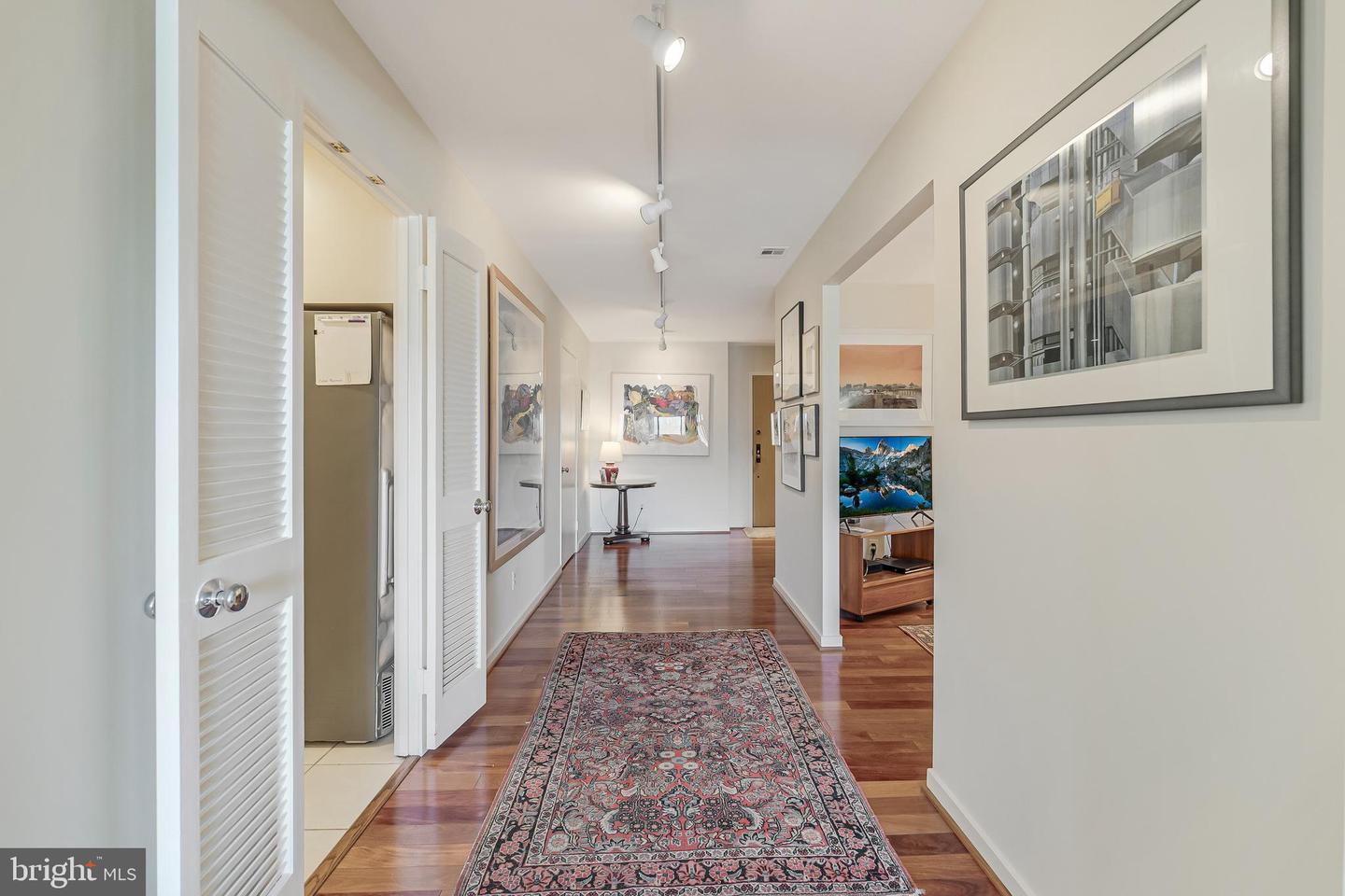 11500 FAIRWAY DR #507, RESTON, Virginia 20190, 2 Bedrooms Bedrooms, 9 Rooms Rooms,2 BathroomsBathrooms,Residential,For sale,11500 FAIRWAY DR #507,VAFX2288284 MLS # VAFX2288284 11500 FAIRWAY DR #507, RESTON, Virginia 20190, 2 Bedrooms Bedrooms, 9 Rooms Rooms,2 BathroomsBathrooms,Residential,For sale,11500 FAIRWAY DR #507,VAFX2288284 MLS # VAFX2288284