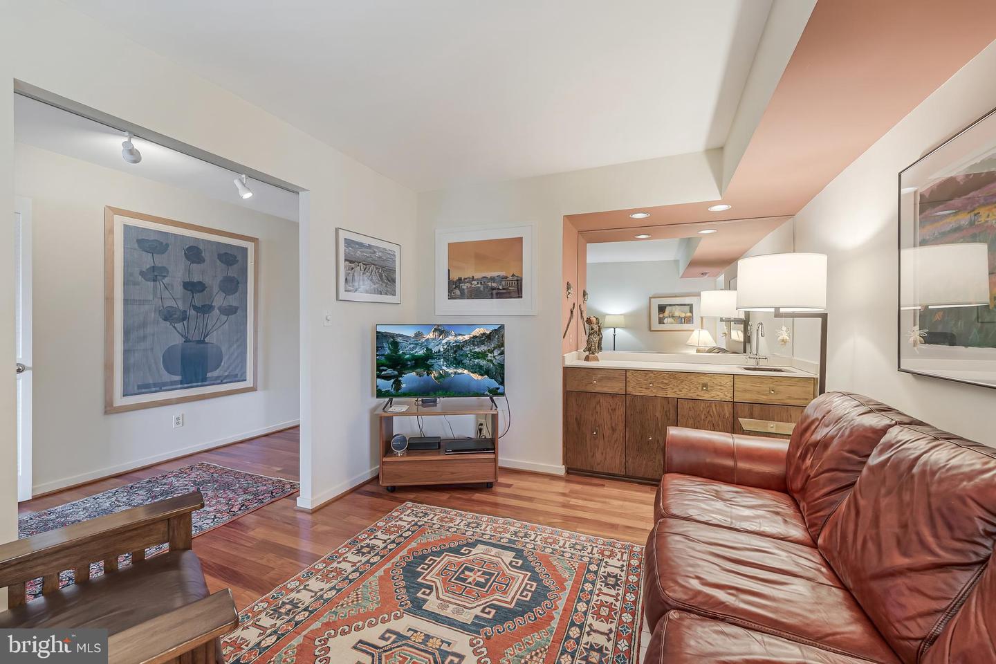 11500 FAIRWAY DR #507, RESTON, Virginia 20190, 2 Bedrooms Bedrooms, 9 Rooms Rooms,2 BathroomsBathrooms,Residential,For sale,11500 FAIRWAY DR #507,VAFX2288284 MLS # VAFX2288284 11500 FAIRWAY DR #507, RESTON, Virginia 20190, 2 Bedrooms Bedrooms, 9 Rooms Rooms,2 BathroomsBathrooms,Residential,For sale,11500 FAIRWAY DR #507,VAFX2288284 MLS # VAFX2288284