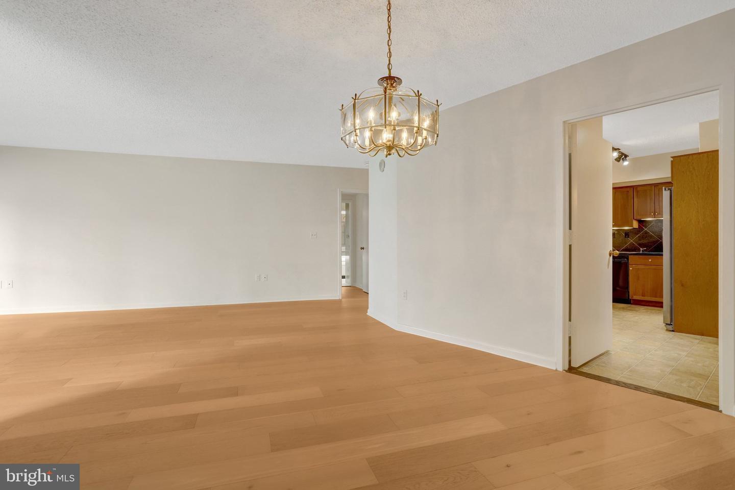 1300 CRYSTAL DR #808S, ARLINGTON, Virginia 22202, 2 Bedrooms Bedrooms, ,1 BathroomBathrooms,Residential,For sale,1300 CRYSTAL DR #808S,VAAR2068342 MLS # VAAR2068342