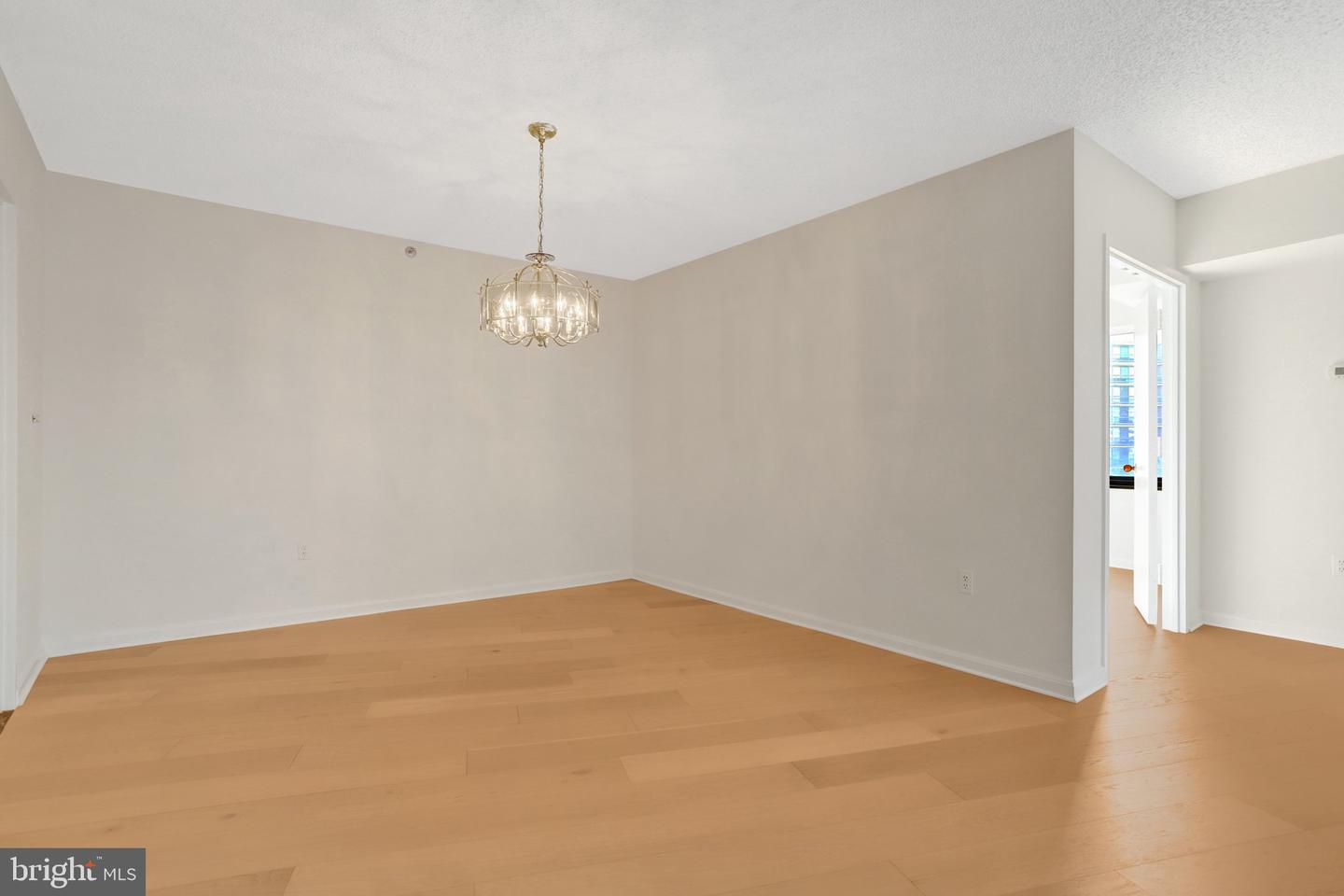 1300 CRYSTAL DR #808S, ARLINGTON, Virginia 22202, 2 Bedrooms Bedrooms, ,1 BathroomBathrooms,Residential,For sale,1300 CRYSTAL DR #808S,VAAR2068342 MLS # VAAR2068342