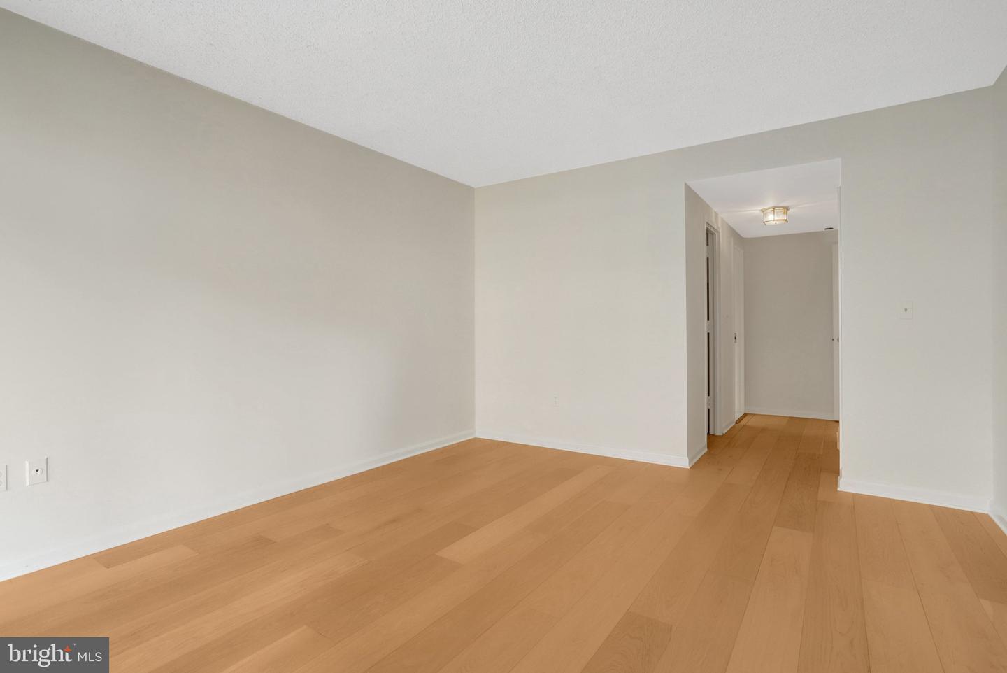 1300 CRYSTAL DR #808S, ARLINGTON, Virginia 22202, 2 Bedrooms Bedrooms, ,1 BathroomBathrooms,Residential,For sale,1300 CRYSTAL DR #808S,VAAR2068342 MLS # VAAR2068342