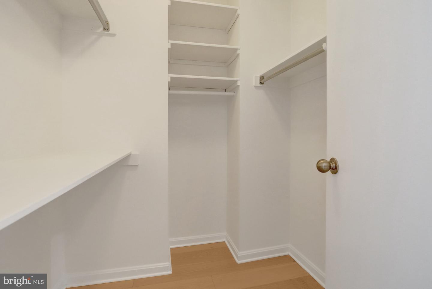 1300 CRYSTAL DR #808S, ARLINGTON, Virginia 22202, 2 Bedrooms Bedrooms, ,1 BathroomBathrooms,Residential,For sale,1300 CRYSTAL DR #808S,VAAR2068342 MLS # VAAR2068342