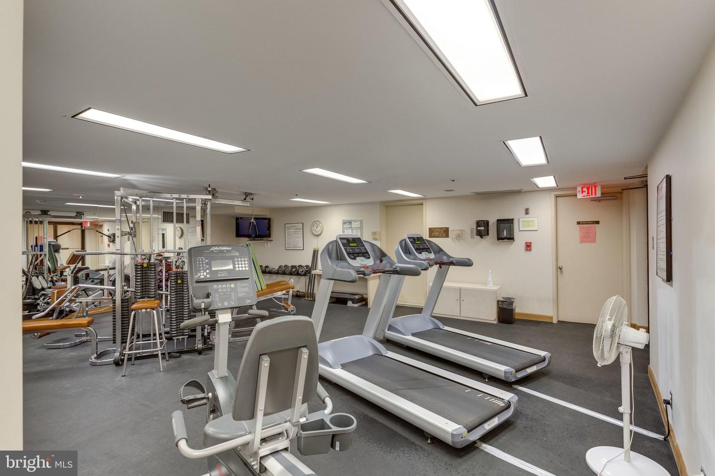 1300 CRYSTAL DR #808S, ARLINGTON, Virginia 22202, 2 Bedrooms Bedrooms, ,1 BathroomBathrooms,Residential,For sale,1300 CRYSTAL DR #808S,VAAR2068342 MLS # VAAR2068342