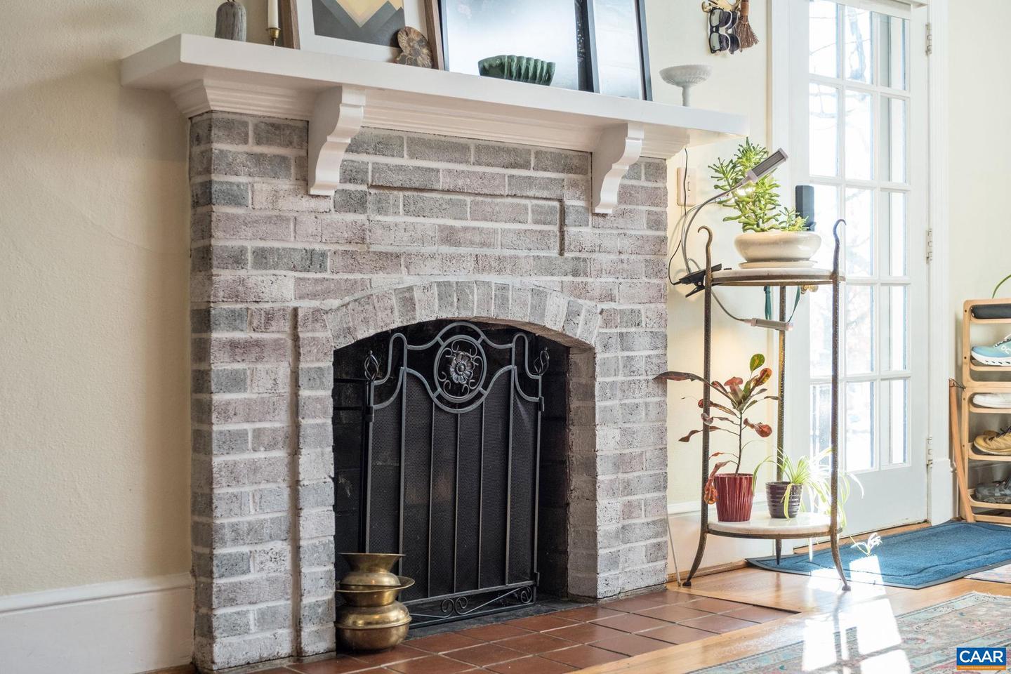 602 N MAIN ST, GORDONSVILLE, Virginia 22942, 3 Bedrooms Bedrooms, ,2 BathroomsBathrooms,Residential,For sale,602 N MAIN ST,672994 MLS # 672994