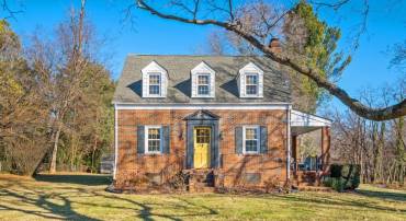 602 N MAIN ST, GORDONSVILLE, Virginia 22942, 3 Bedrooms Bedrooms, ,2 BathroomsBathrooms,Residential,For sale,602 N MAIN ST,672994 MLS # 672994