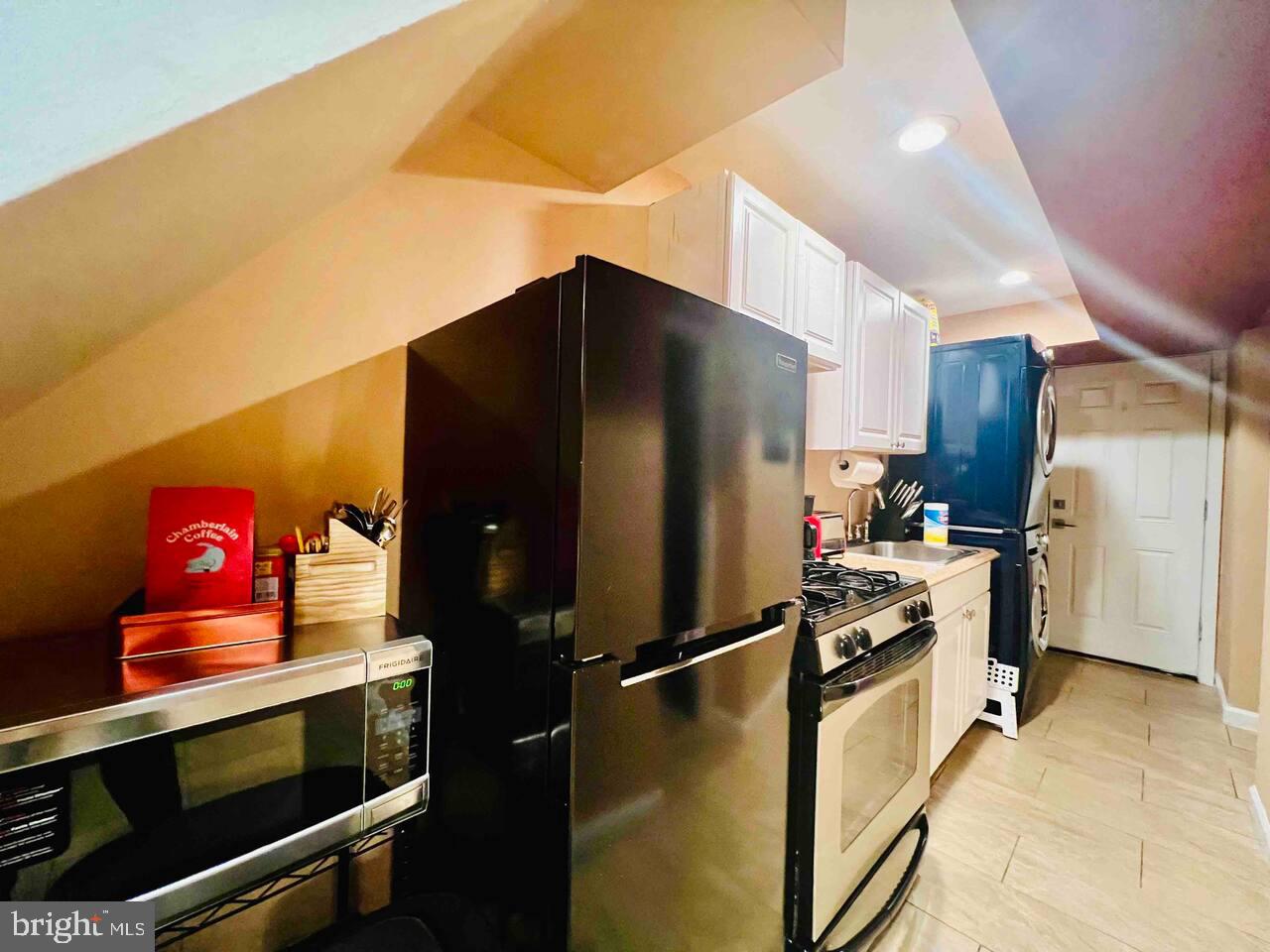 243 LONGFELLOW ST NW, WASHINGTON, District Of Columbia 20011, 4 Bedrooms Bedrooms, ,3 BathroomsBathrooms,Residential,For sale,243 LONGFELLOW ST NW,DCDC2244828 MLS # DCDC2244828