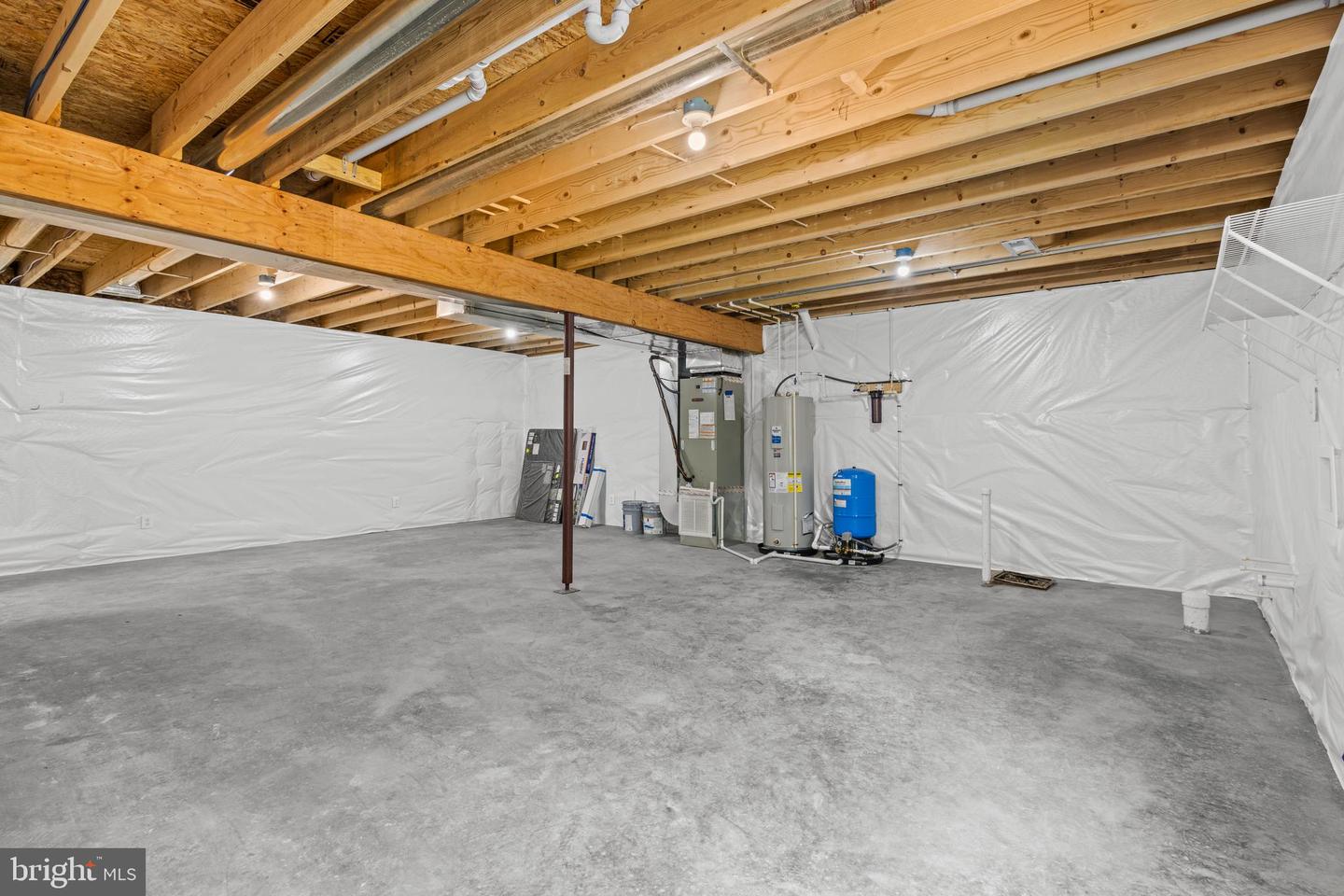 172 MARTINS FARM RD, FRONT ROYAL, Virginia 22630, ,Residential,For sale,172 MARTINS FARM RD,VAWR2013358 MLS # VAWR2013358