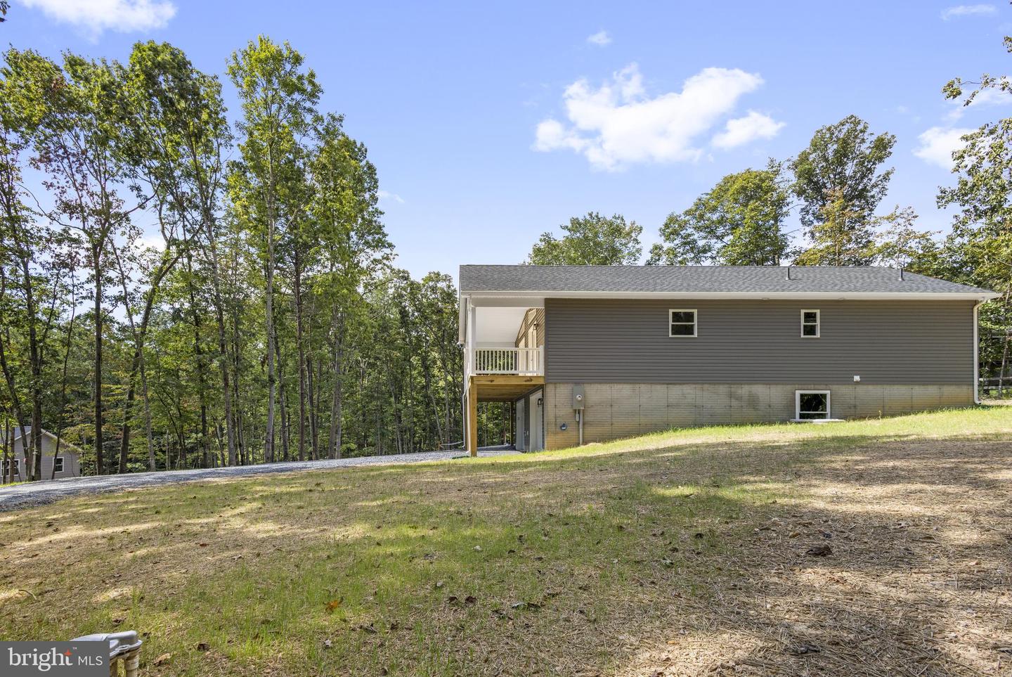 172 MARTINS FARM RD, FRONT ROYAL, Virginia 22630, ,Residential,For sale,172 MARTINS FARM RD,VAWR2013358 MLS # VAWR2013358