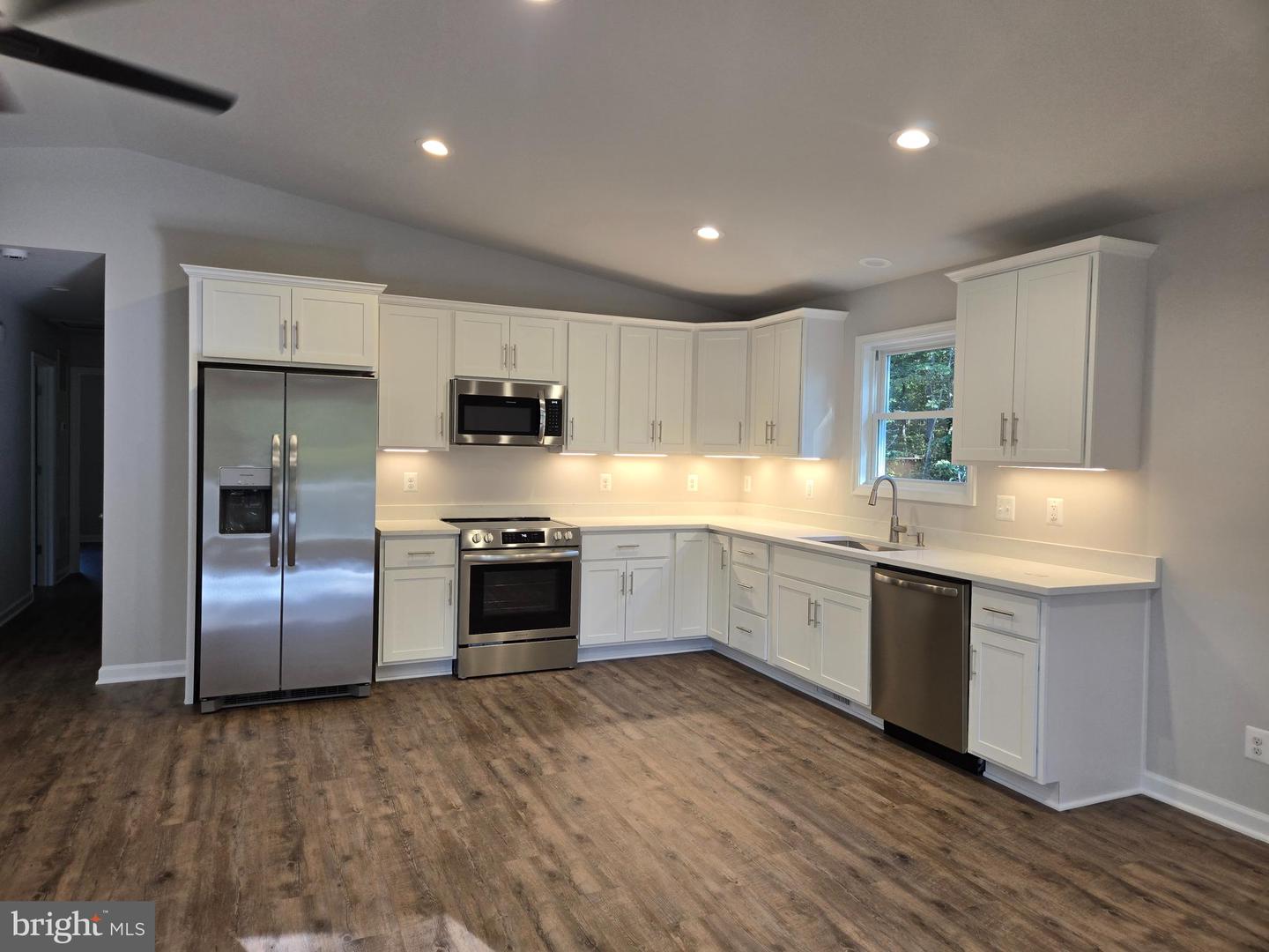 172 MARTINS FARM RD, FRONT ROYAL, Virginia 22630, ,Residential,For sale,172 MARTINS FARM RD,VAWR2013358 MLS # VAWR2013358