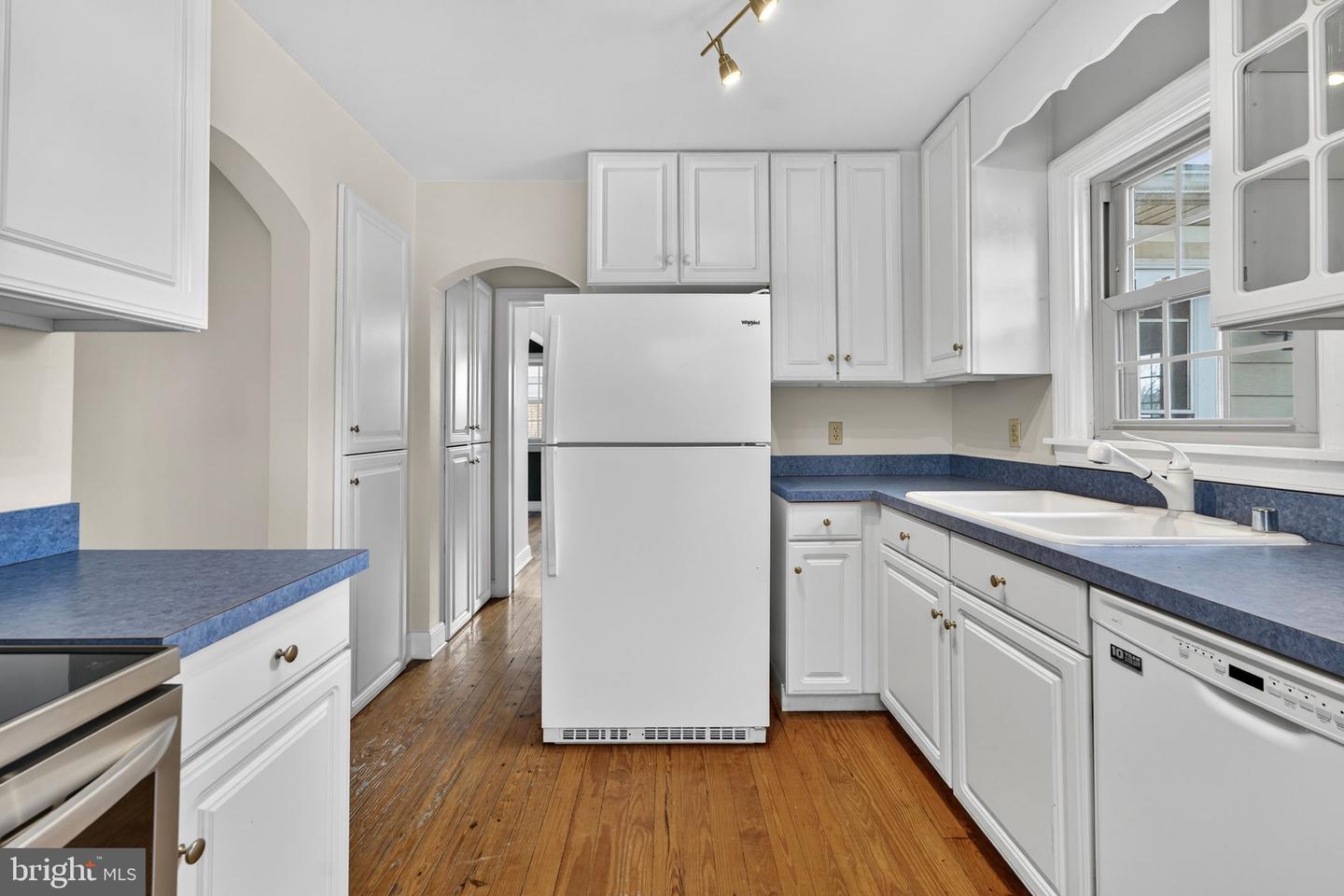 431 JEFFERSON ST, WINCHESTER, Virginia 22601, 3 Bedrooms Bedrooms, ,1 BathroomBathrooms,Residential,For sale,431 JEFFERSON ST,VAWI2009944 MLS # VAWI2009944