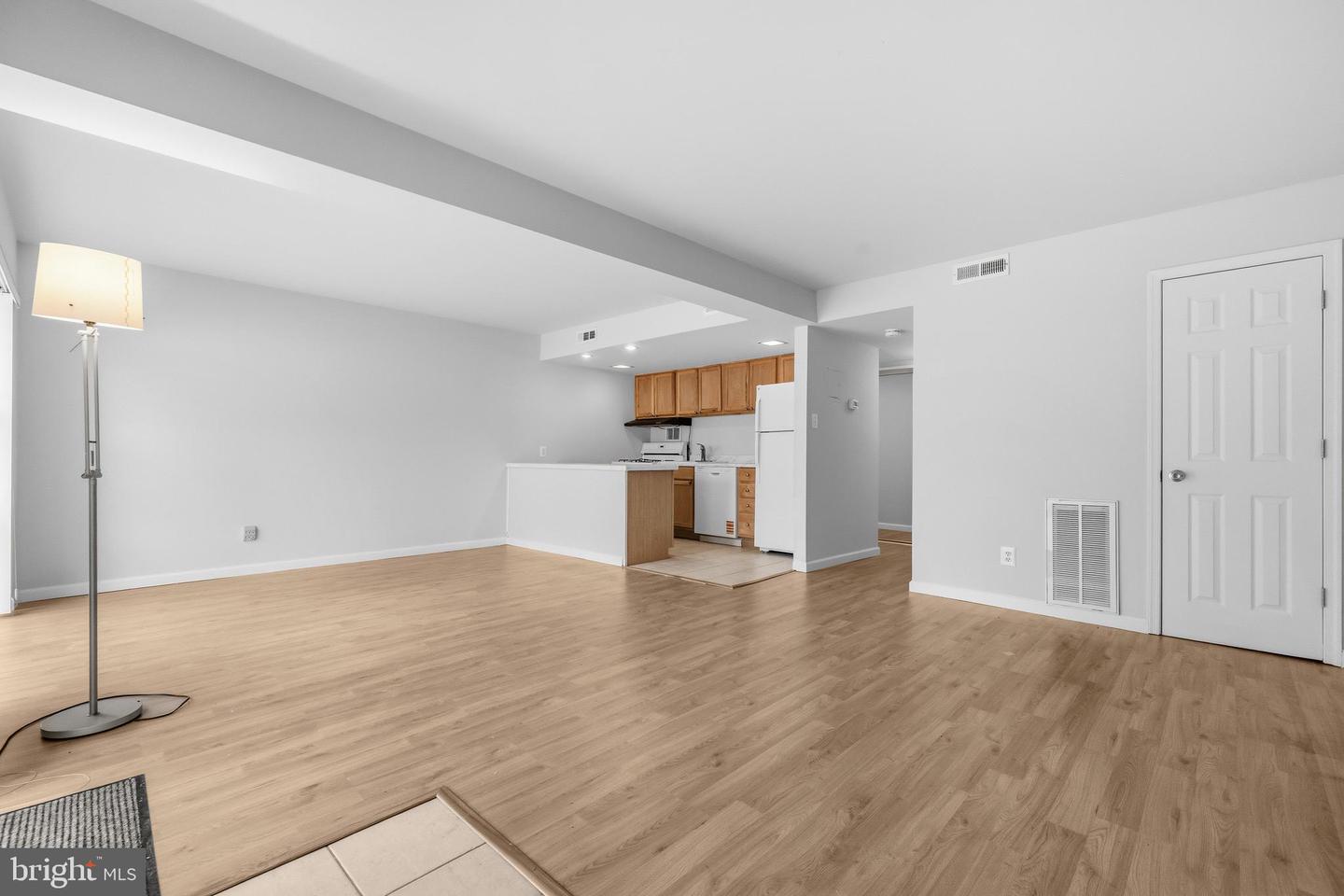 4361 AMERICANA DR #A, ANNANDALE, Virginia 22003, ,1 BathroomBathrooms,Residential,For sale,4361 AMERICANA DR #A,VAFX2290470 MLS # VAFX2290470