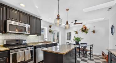 2201 HARVARD DR, ALEXANDRIA, Virginia 22307, 3 Bedrooms Bedrooms, ,2 BathroomsBathrooms,Residential,For sale,2201 HARVARD DR,VAFX2290500 MLS # VAFX2290500