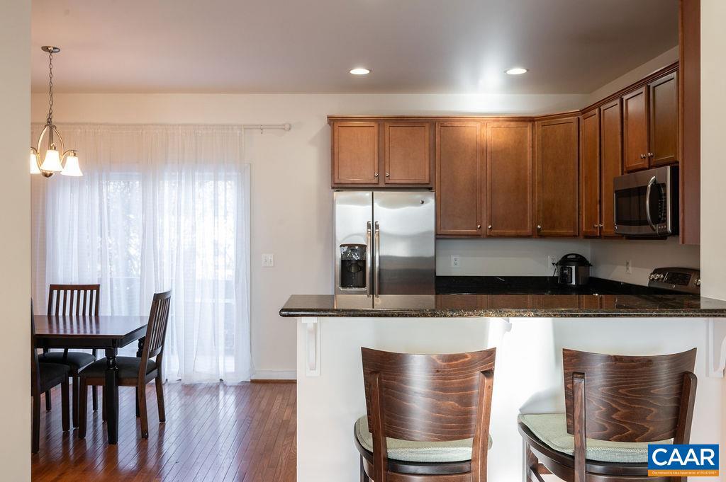 103 LONGWOOD DR #E, CHARLOTTESVILLE, Virginia 22903, 3 Bedrooms Bedrooms, ,2 BathroomsBathrooms,Residential,For sale,103 LONGWOOD DR #E,673241 MLS # 673241