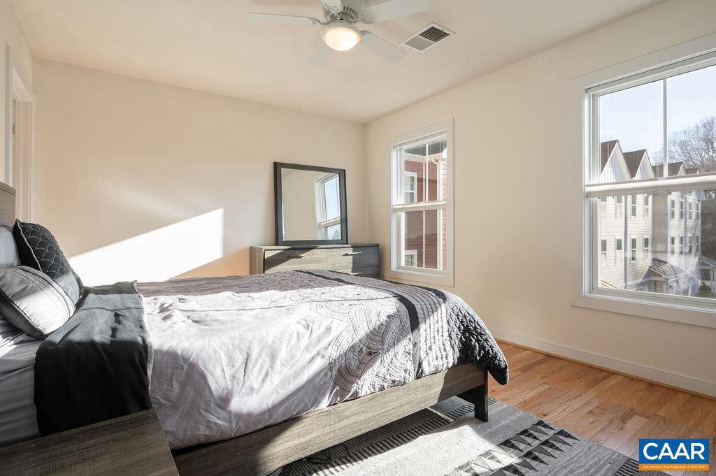 103 LONGWOOD DR #E, CHARLOTTESVILLE, Virginia 22903, 3 Bedrooms Bedrooms, ,2 BathroomsBathrooms,Residential,For sale,103 LONGWOOD DR #E,673241 MLS # 673241