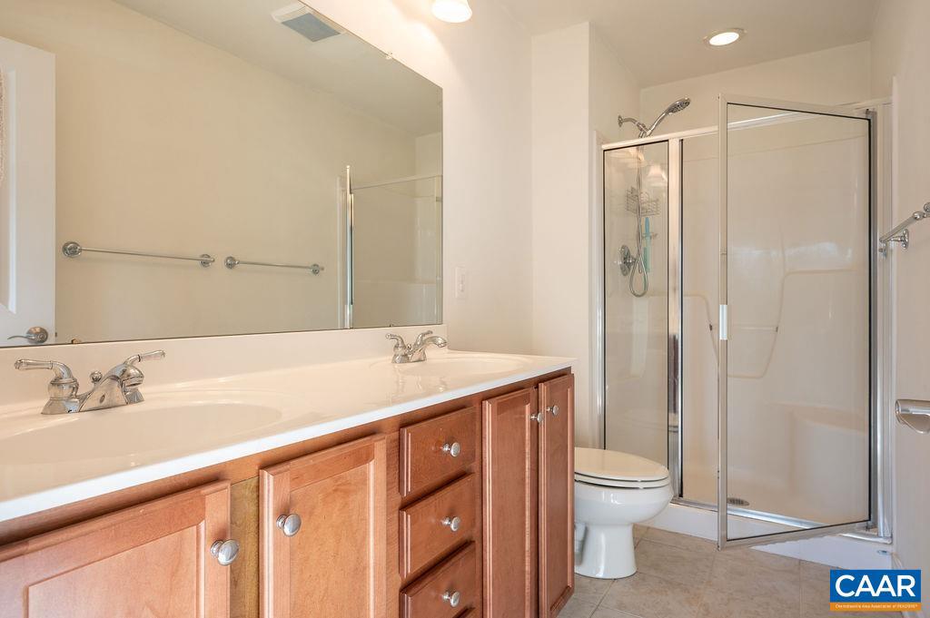 103 LONGWOOD DR #E, CHARLOTTESVILLE, Virginia 22903, 3 Bedrooms Bedrooms, ,2 BathroomsBathrooms,Residential,For sale,103 LONGWOOD DR #E,673241 MLS # 673241