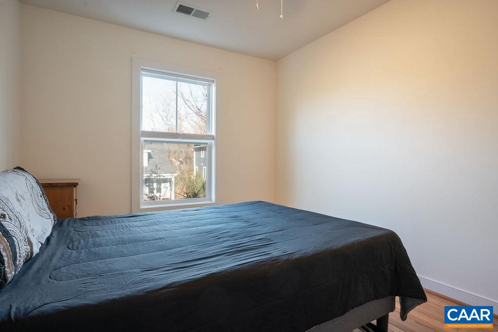 103 LONGWOOD DR #E, CHARLOTTESVILLE, Virginia 22903, 3 Bedrooms Bedrooms, ,2 BathroomsBathrooms,Residential,For sale,103 LONGWOOD DR #E,673241 MLS # 673241