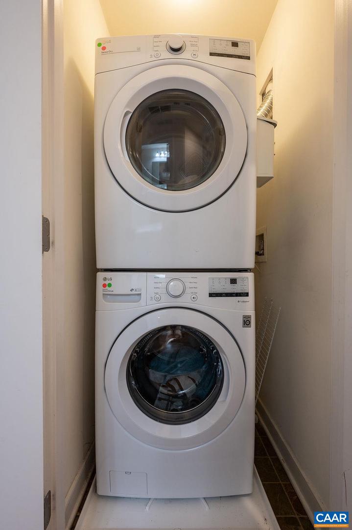 103 LONGWOOD DR #E, CHARLOTTESVILLE, Virginia 22903, 3 Bedrooms Bedrooms, ,2 BathroomsBathrooms,Residential,For sale,103 LONGWOOD DR #E,673241 MLS # 673241