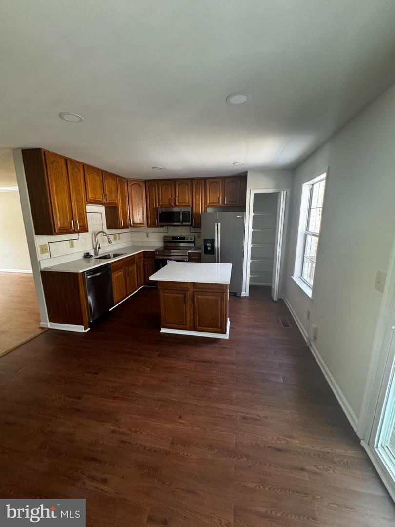 304 BEN NEUIS PL, FREDERICKSBURG, Virginia 22405, 3 Bedrooms Bedrooms, 10 Rooms Rooms,2 BathroomsBathrooms,Residential,For sale,304 BEN NEUIS PL,VAST2046140 MLS # VAST2046140 304 BEN NEUIS PL, FREDERICKSBURG, Virginia 22405, 3 Bedrooms Bedrooms, 10 Rooms Rooms,2 BathroomsBathrooms,Residential,For sale,304 BEN NEUIS PL,VAST2046140 MLS # VAST2046140