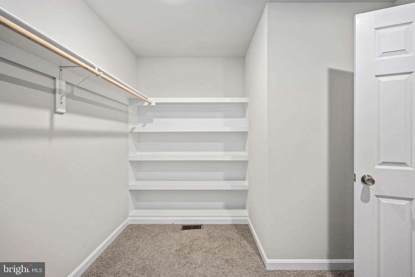 16014 CARRINGTON CT, MINERAL, Virginia 23117, 3 Bedrooms Bedrooms, ,2 BathroomsBathrooms,Residential,For sale,16014 CARRINGTON CT,VASP2039250 MLS # VASP2039250