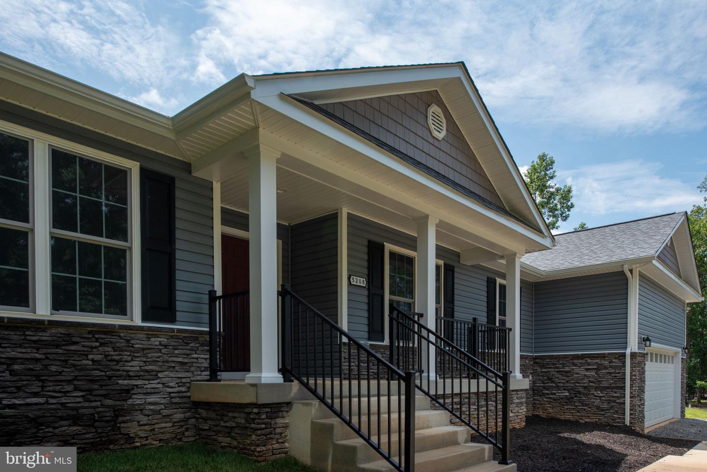 16014 CARRINGTON CT, MINERAL, Virginia 23117, 3 Bedrooms Bedrooms, ,2 BathroomsBathrooms,Residential,For sale,16014 CARRINGTON CT,VASP2039250 MLS # VASP2039250