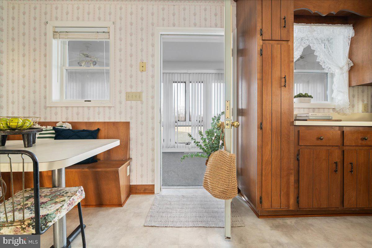 4059 LOWRY RD., GOODE, Virginia 24556, 6 Bedrooms Bedrooms, ,4 BathroomsBathrooms,Residential,For sale,4059 LOWRY RD.,VABV2000280 MLS # VABV2000280