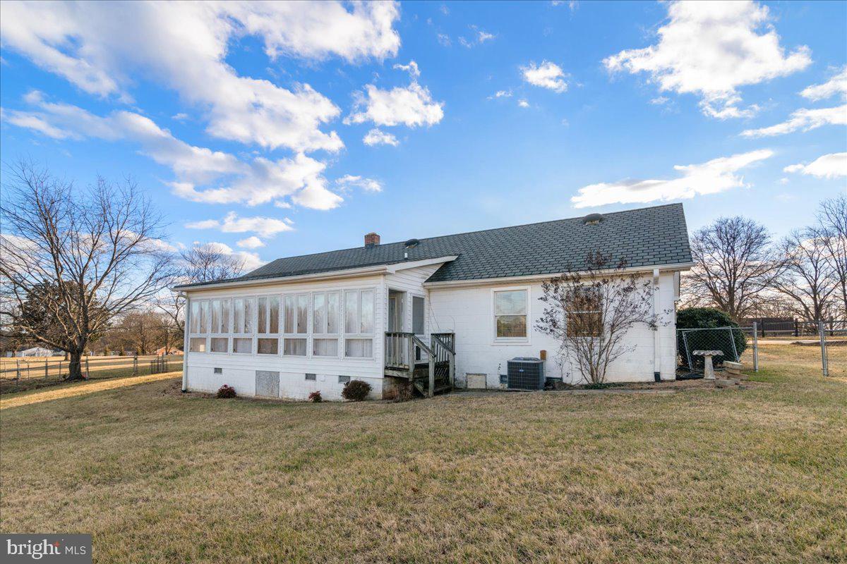 4059 LOWRY RD., GOODE, Virginia 24556, 6 Bedrooms Bedrooms, ,4 BathroomsBathrooms,Residential,For sale,4059 LOWRY RD.,VABV2000280 MLS # VABV2000280