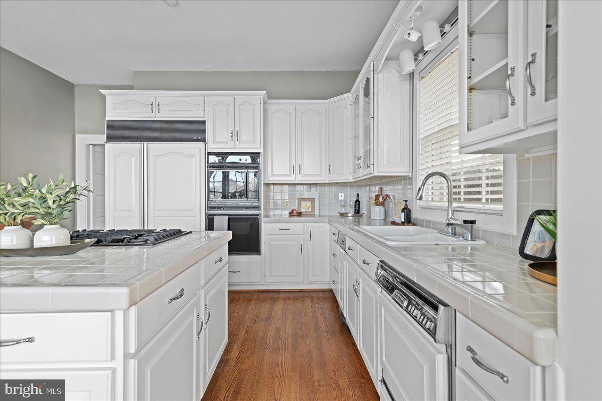 4059 LOWRY RD., GOODE, Virginia 24556, 6 Bedrooms Bedrooms, ,4 BathroomsBathrooms,Residential,For sale,4059 LOWRY RD.,VABV2000280 MLS # VABV2000280