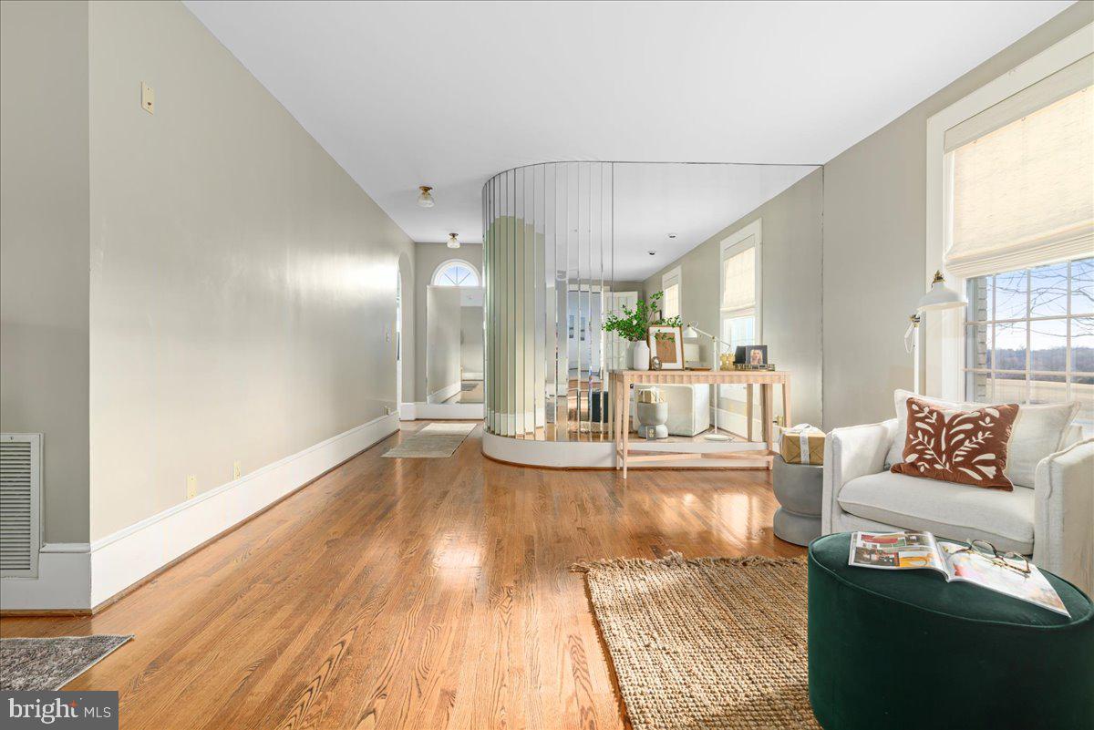 4059 LOWRY RD., GOODE, Virginia 24556, 6 Bedrooms Bedrooms, ,4 BathroomsBathrooms,Residential,For sale,4059 LOWRY RD.,VABV2000280 MLS # VABV2000280