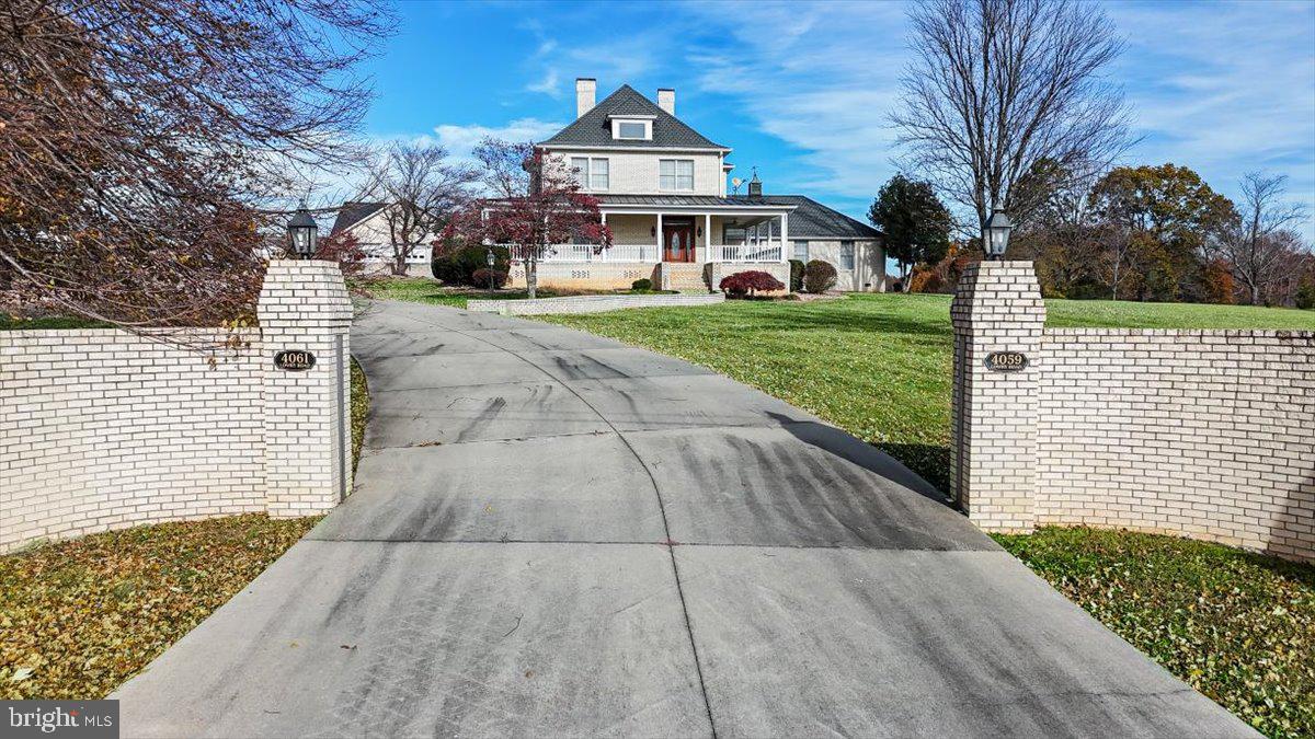 4059 LOWRY RD., GOODE, Virginia 24556, 6 Bedrooms Bedrooms, ,4 BathroomsBathrooms,Residential,For sale,4059 LOWRY RD.,VABV2000280 MLS # VABV2000280