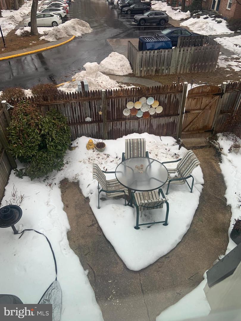 8210 CARRLEIGH PKWY #6, SPRINGFIELD, Virginia 22152, 3 Bedrooms Bedrooms, ,1 BathroomBathrooms,Residential,For sale,8210 CARRLEIGH PKWY #6,VAFX2290878 MLS # VAFX2290878 8210 CARRLEIGH PKWY #6, SPRINGFIELD, Virginia 22152, 3 Bedrooms Bedrooms, ,1 BathroomBathrooms,Residential,For sale,8210 CARRLEIGH PKWY #6,VAFX2290878 MLS # VAFX2290878